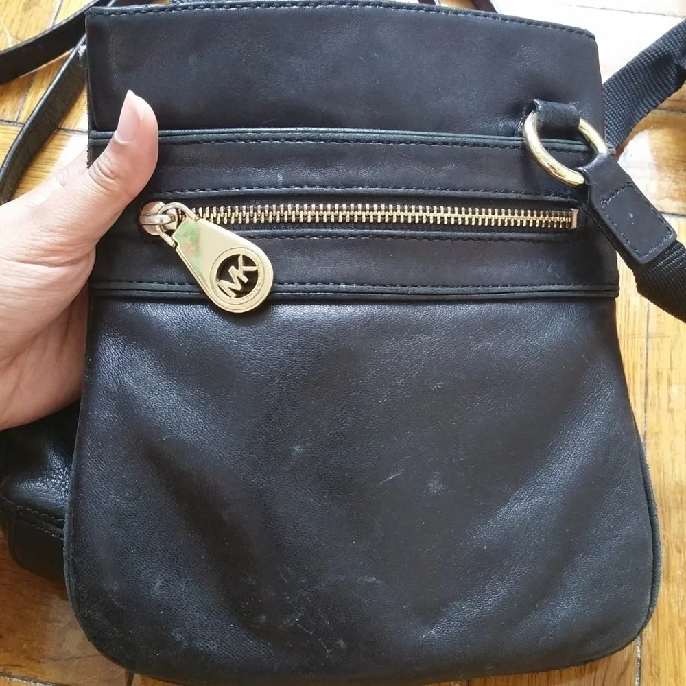 Michael Kors Leather Black Crossbody Purse
